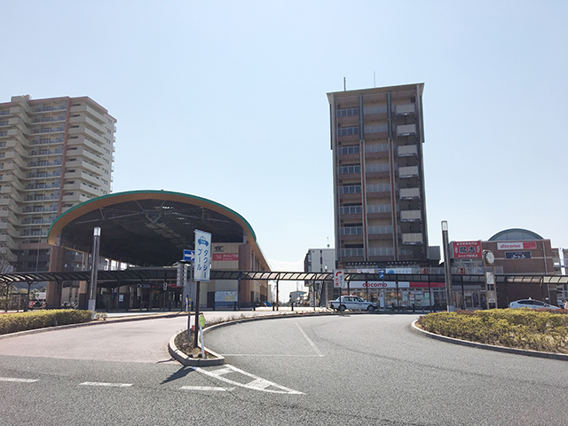 みらい平駅すぐ横。